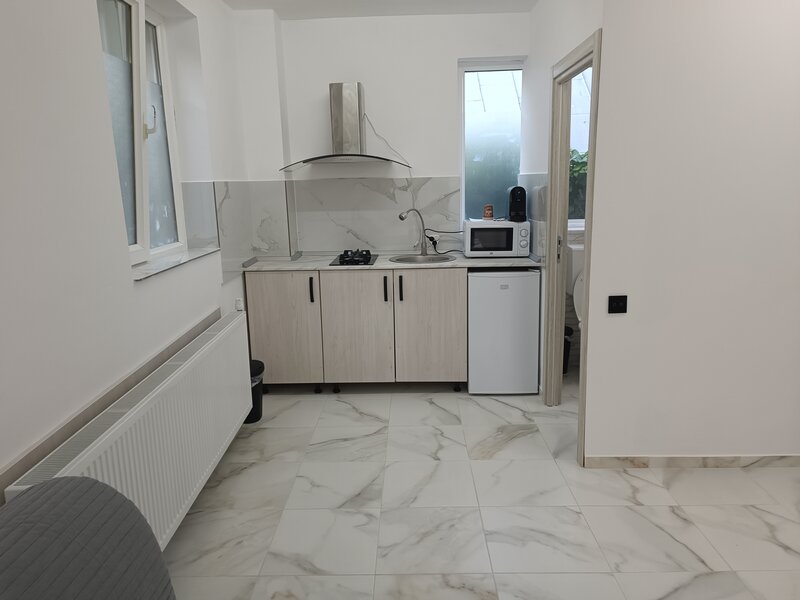 Drumul Taberei, Ghencea inchiriez in regim hotelier